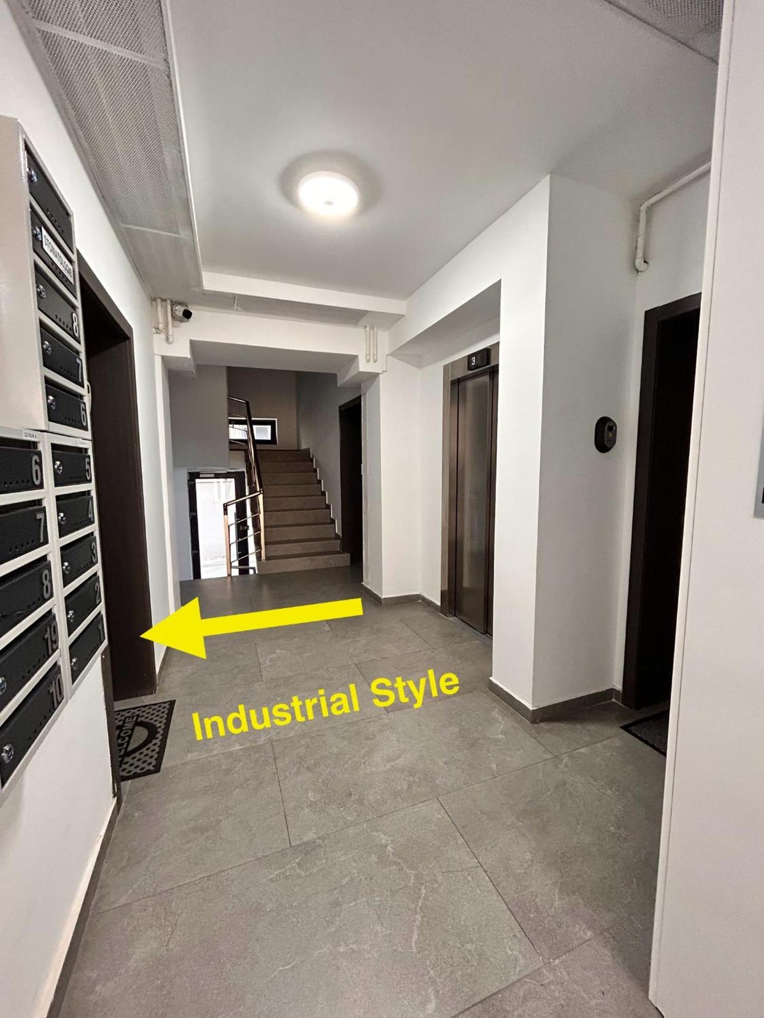 Industrial Style Lejlighed Bukarest Eksteriør billede